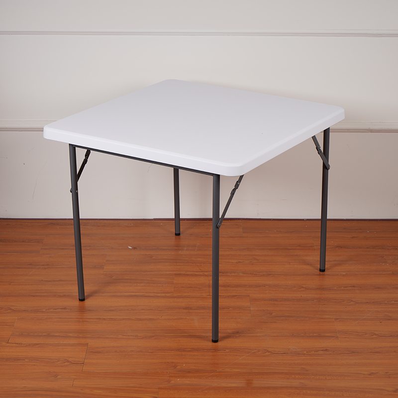 Складной прямоугольный стол для открытых пространств методом выдувного формования