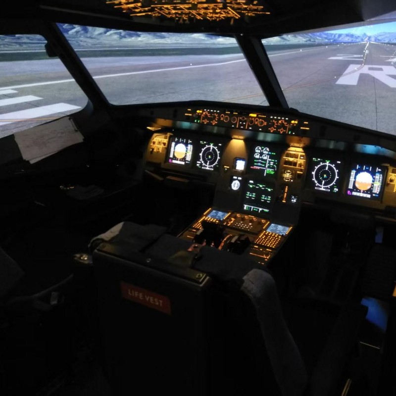 Авиационный тренажёр A320