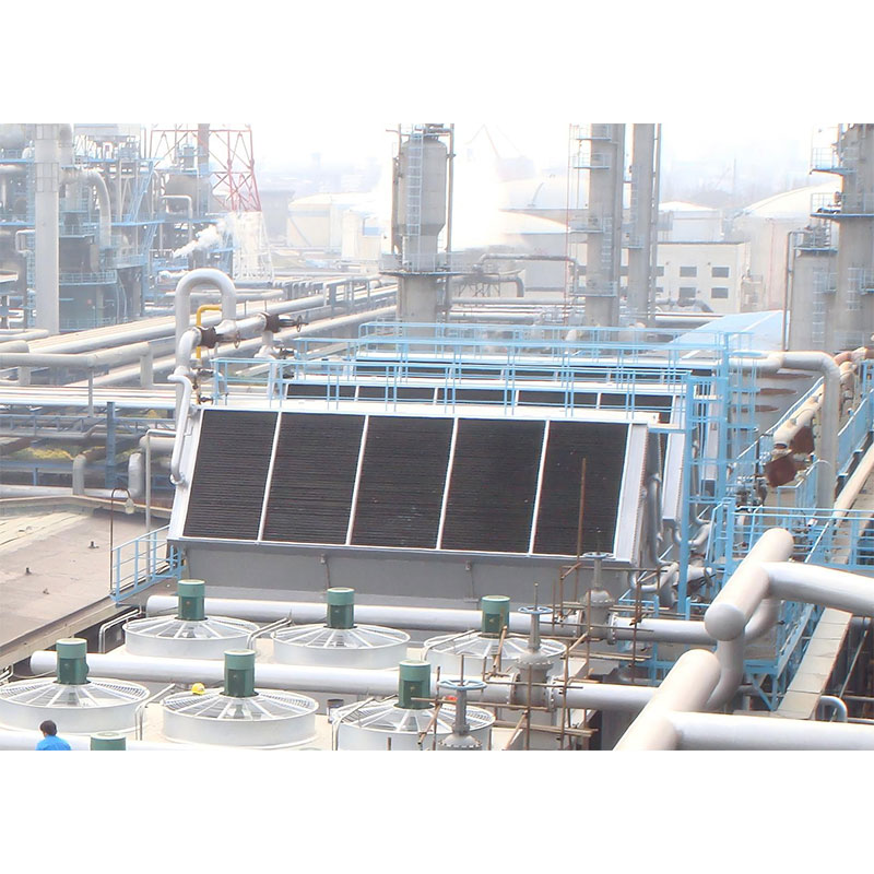 Сухой воздушный охладитель со скошенной крышей