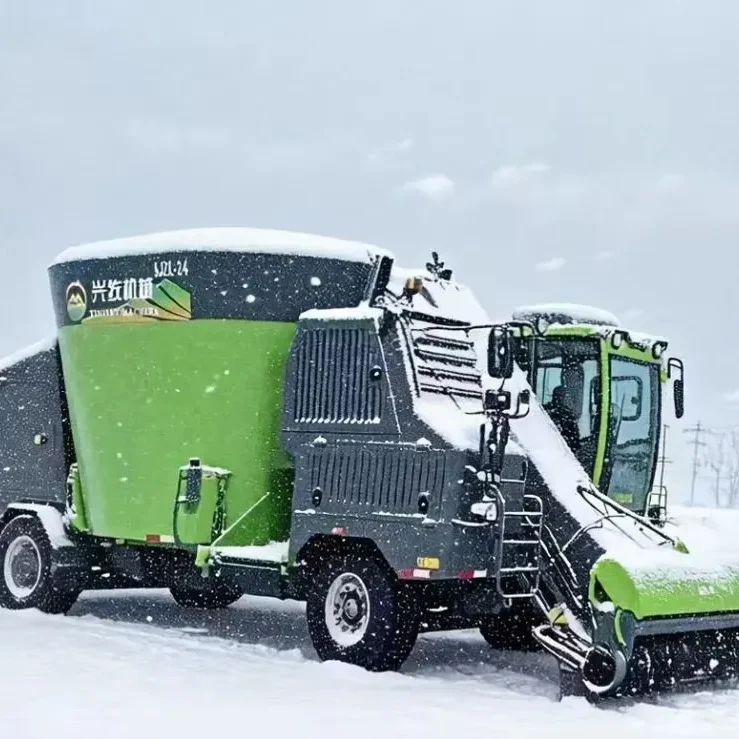 Успешное завершение полевых испытаний самоходного электромиксера для кормов на крупном молочном ферме в условиях сильных морозов