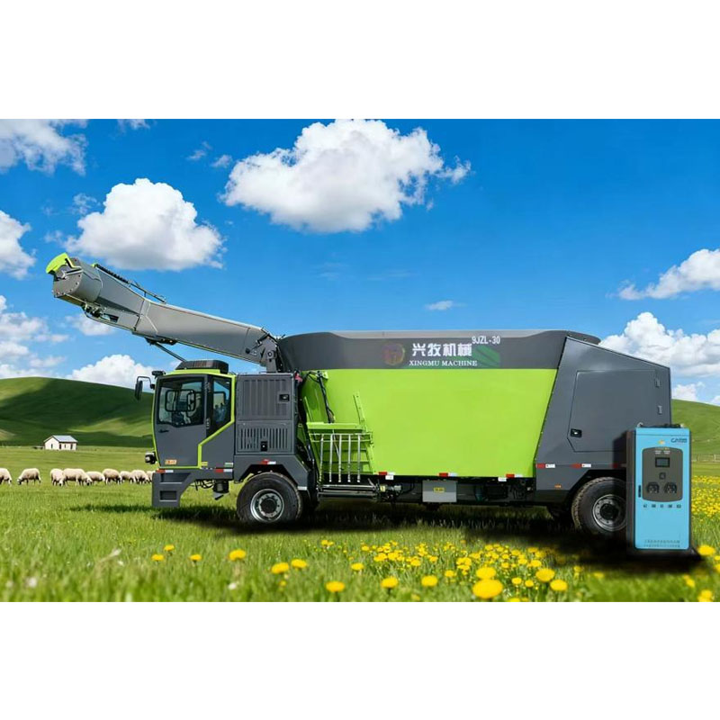 Мировая премьера! Компания Hainan Xingmu представила новый самоходный бетоносмеситель объемом 30 кубических метров, работающий на новых источниках энергии, что знаменует собой зеленую трансформацию в животноводческой отрасли.