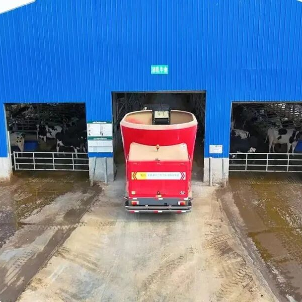 Новые самоходные бетоносмесители на новых источниках энергии открывают новые перспективы для животноводства.