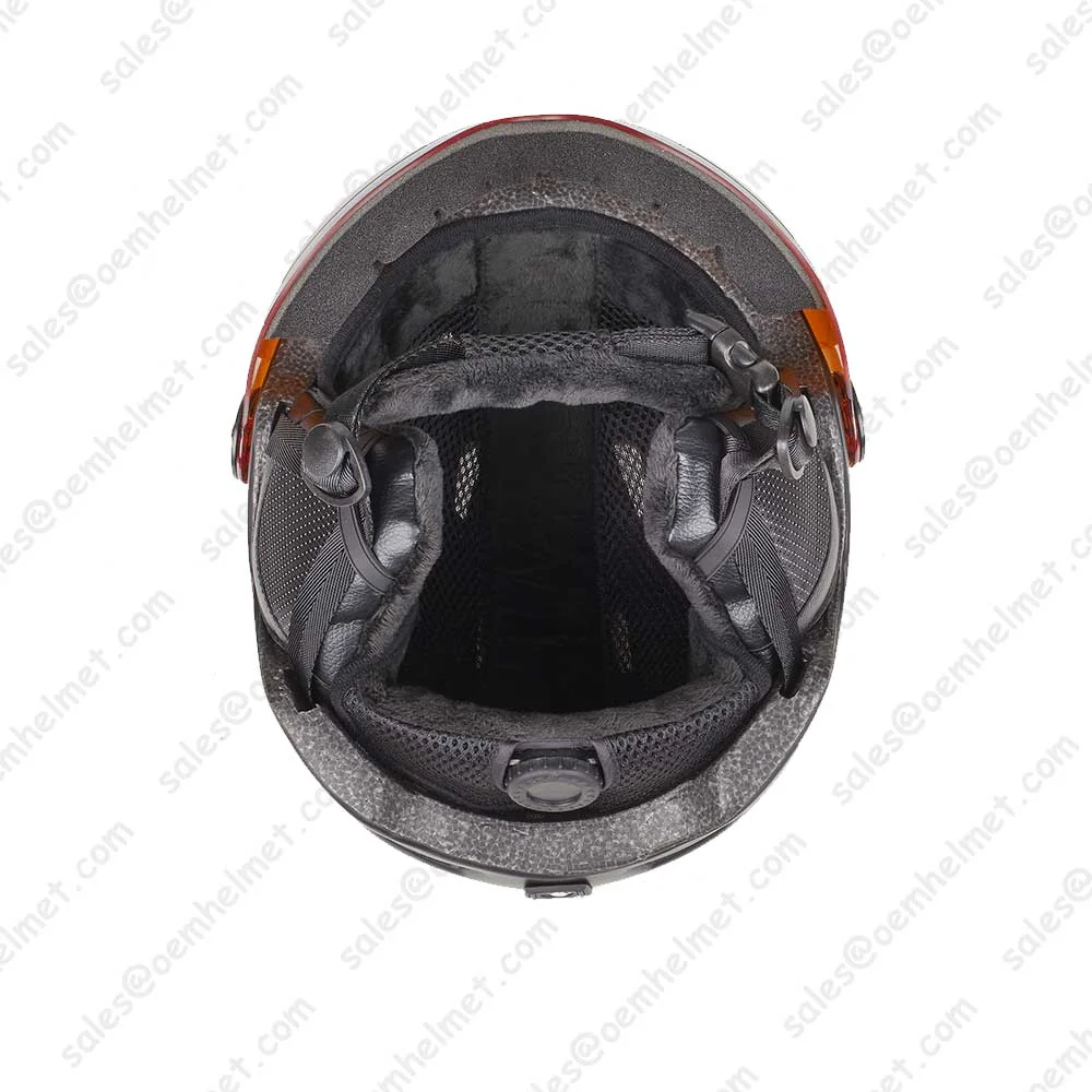 Уникальный стиль на склоне: всё о кастомизации лыжных шлемов