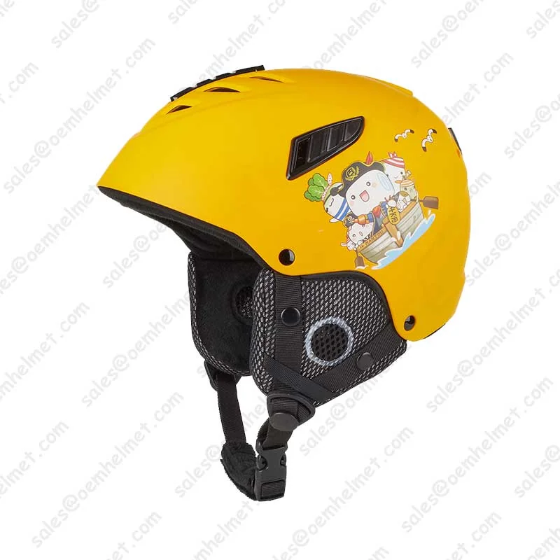 Уникальный стиль на склоне: всё о кастомизации лыжных шлемов