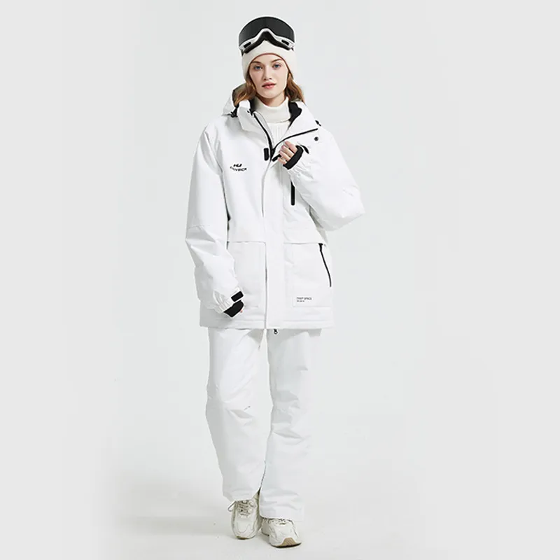 Женский лыжный комплект с защитой от ветра
