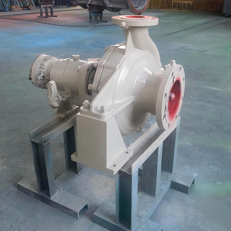 Циркуляционный насос для горяacчей воды типа SPR