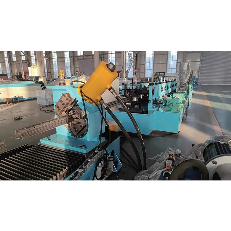 Оборудование для обработки серии профилей для стеллажей