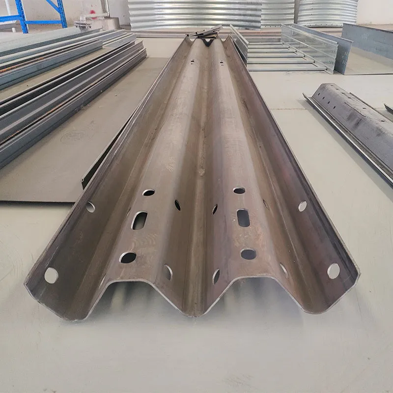 Оборудование для профилирования дорожных барьерных ограждений