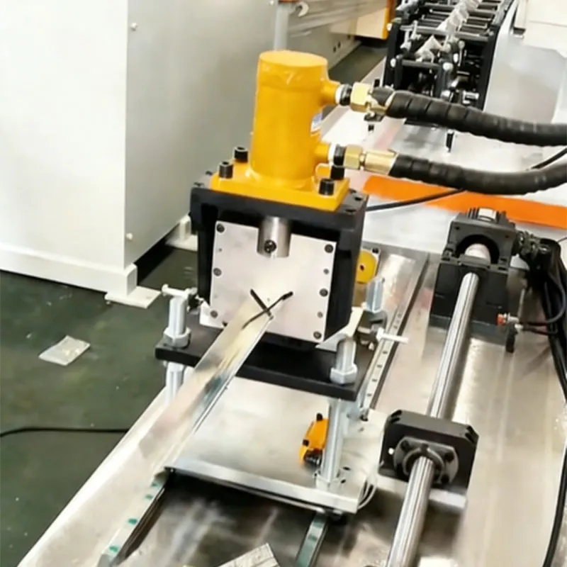 Оборудование для профилирования кромочных профилей