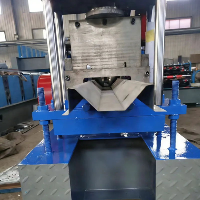 Станок для профилирования водостоков