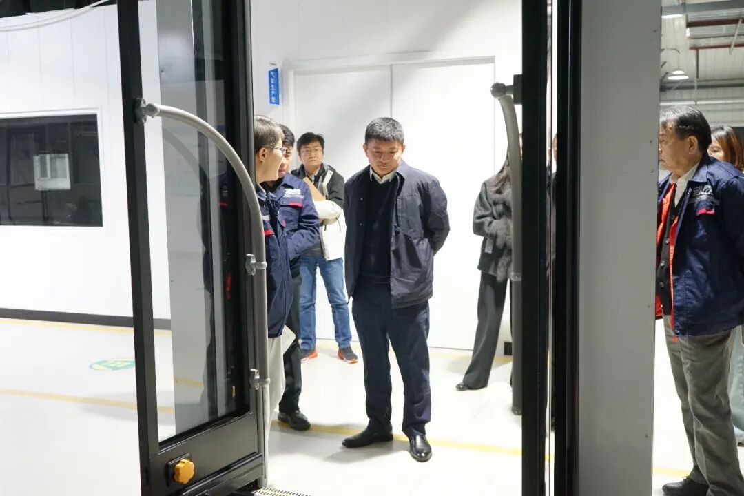 Дверные системы412 (5)