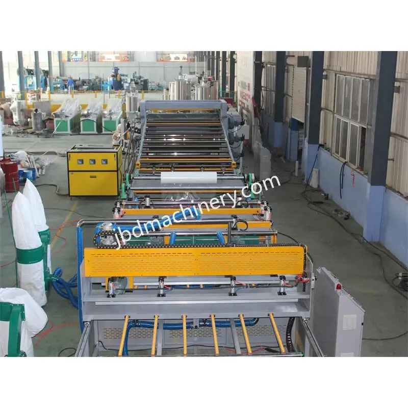 Линия для производства однослойных и многослойных соэкструзионных листов из ПЭ, ПП, АБС, ПС, ПММА, АСА, УПС