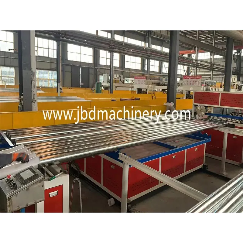 Машина для изготовления стальных труб с полиэтиленовым покрытием / Машина для изготовления стальных труб с пластиковой футеровкой