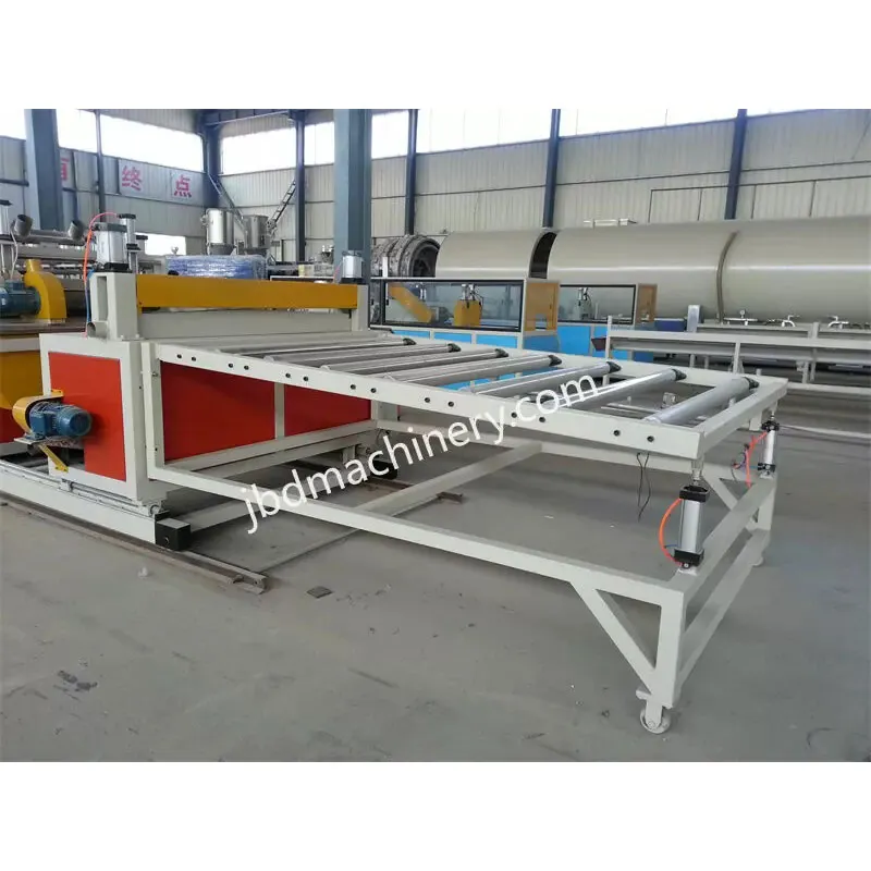 Производственная линия вспененных панелей из ПВХ (древесно-пластикового композита) с кожурной поверхностью