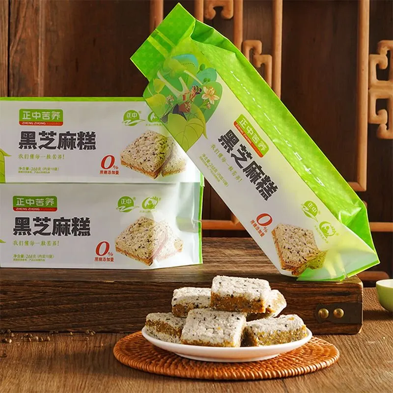 Пирожное из гречихи татарской с чёрным кунжутом