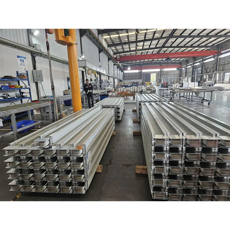 Новый экологичный и эффективный вариант передачи электроэнергии! Шинопроводы с минеральной изоляцией снижают затраты и выбросы углекислого газа, способствуя достижению целей ESG.